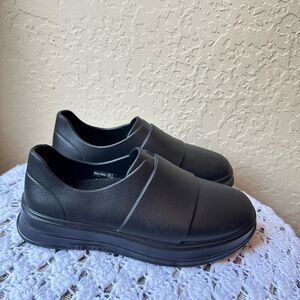 Gales Black Frontline Nurse Slip-On Shoes Slip Resistant Men’s 5.5 Women’s 7.5